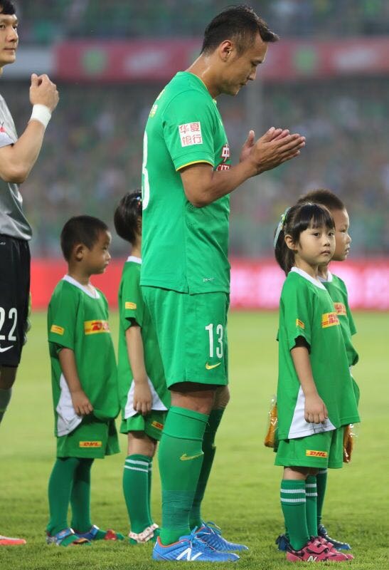 唯彩体育NBA新闻网实时更新赛事动态与独家分析